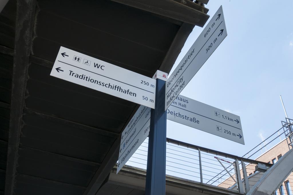 Appartements In Der Historischen Deichstrasse Contactless Check In Hamburg Kültér fotó